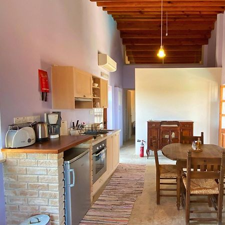 Eveleos Country House Tochni Exterior photo