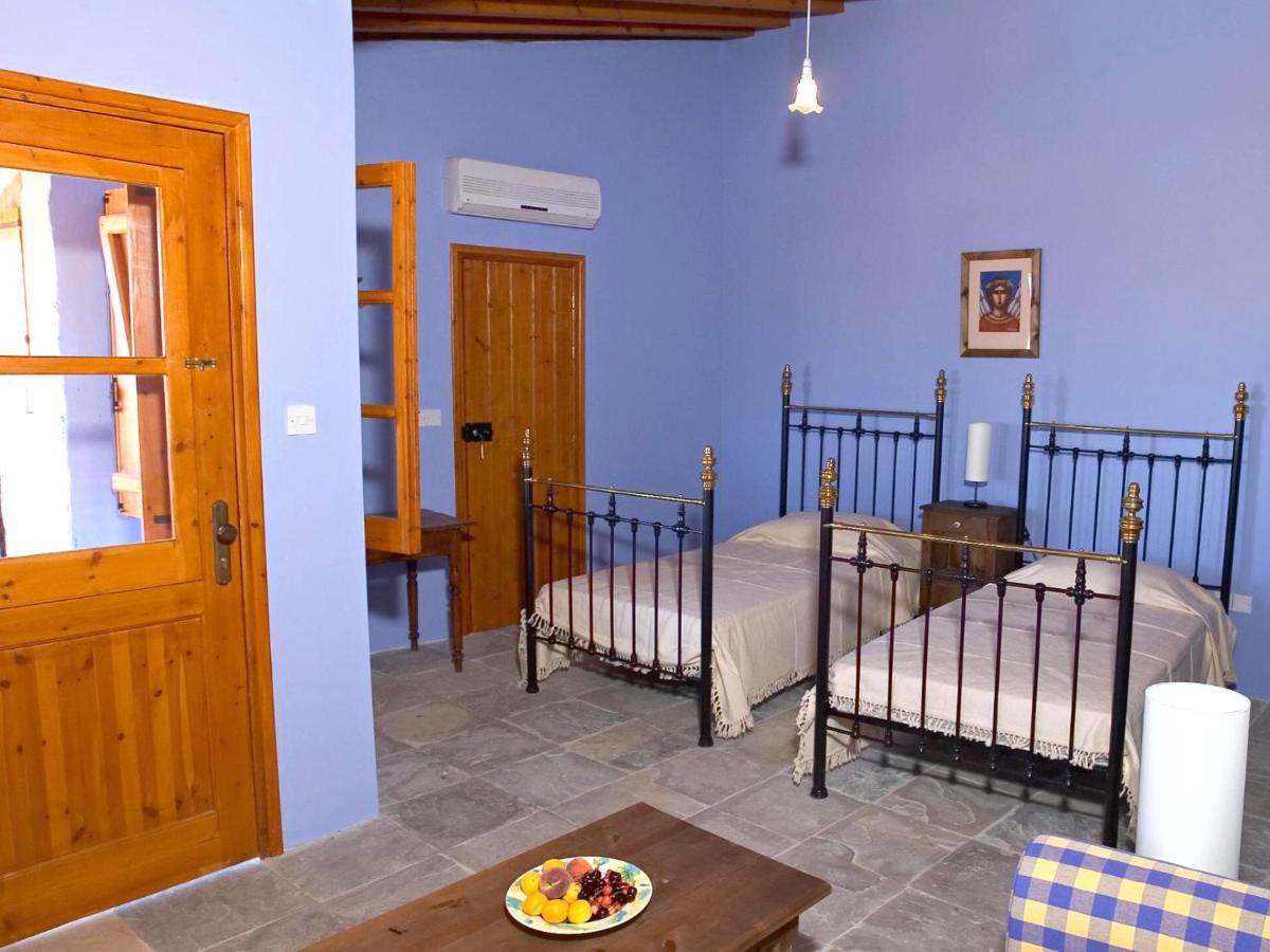 Eveleos Country House Tochni Exterior photo