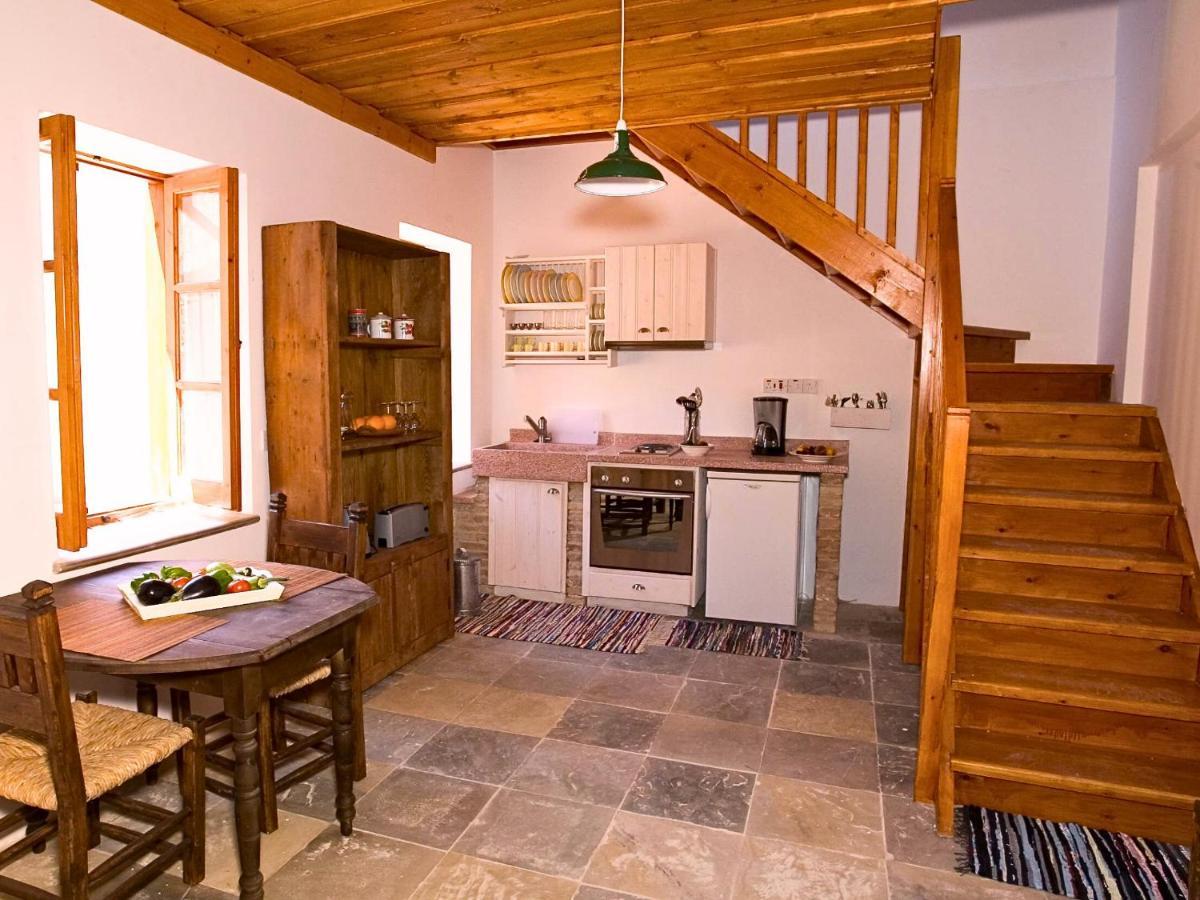 Eveleos Country House Tochni Exterior photo