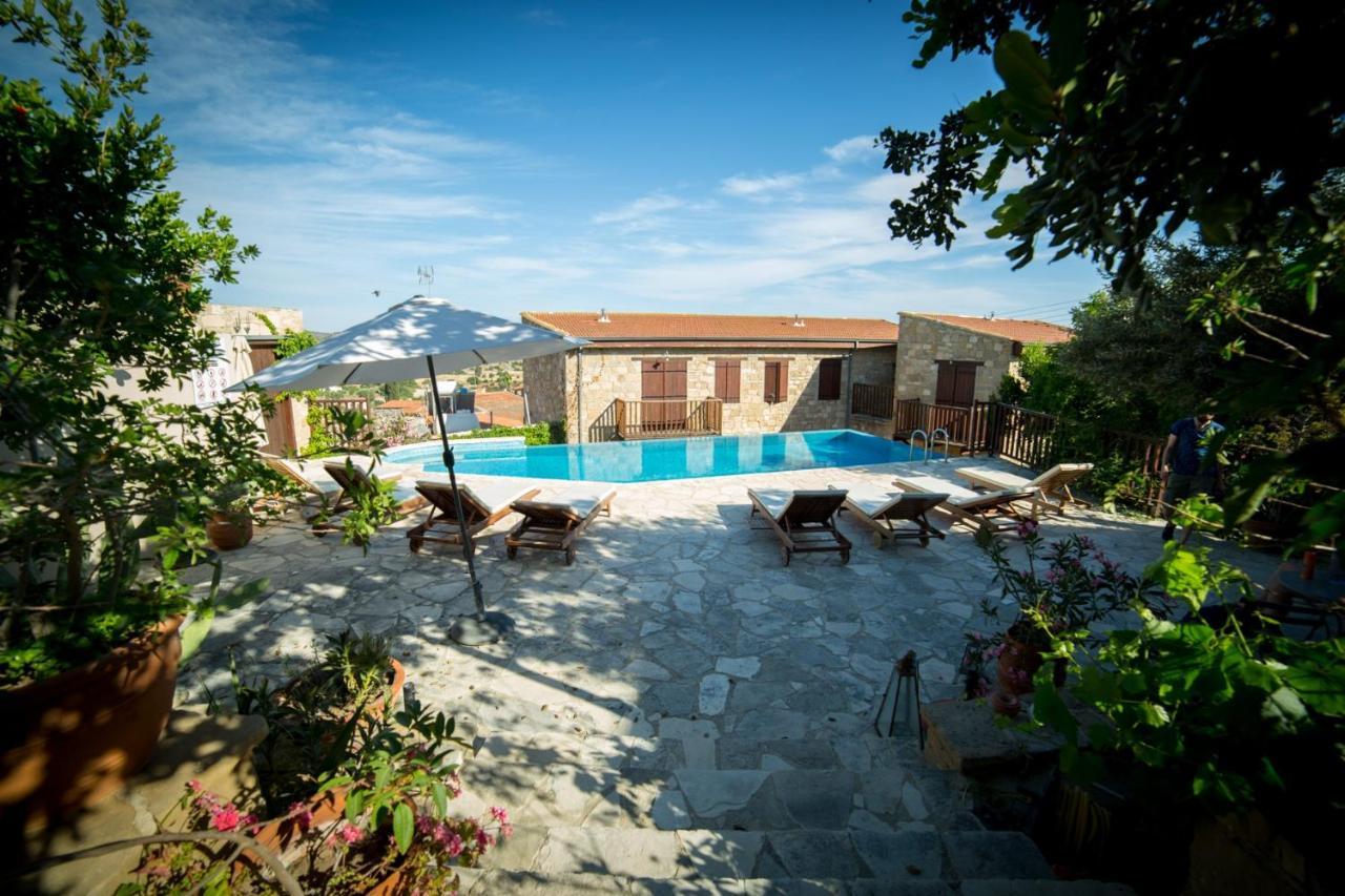 Eveleos Country House Tochni Exterior photo