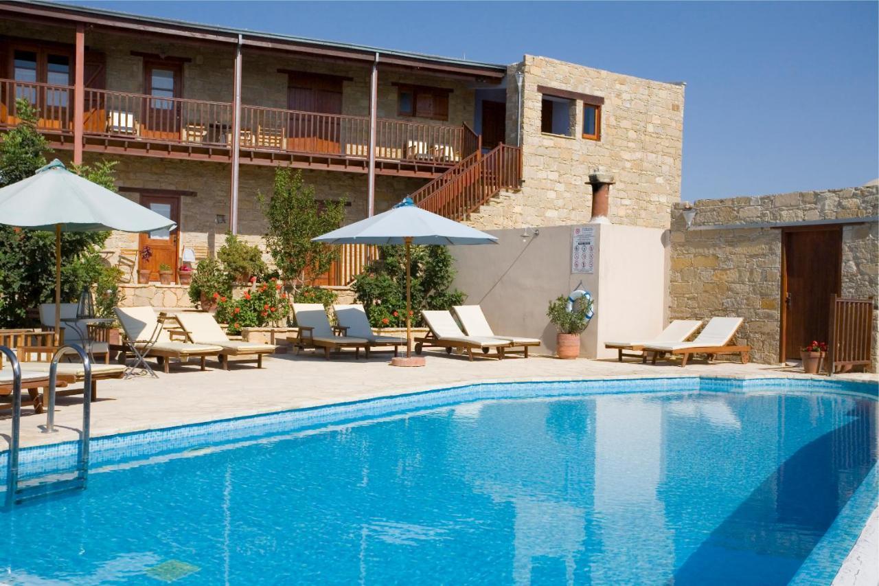 Eveleos Country House Tochni Exterior photo
